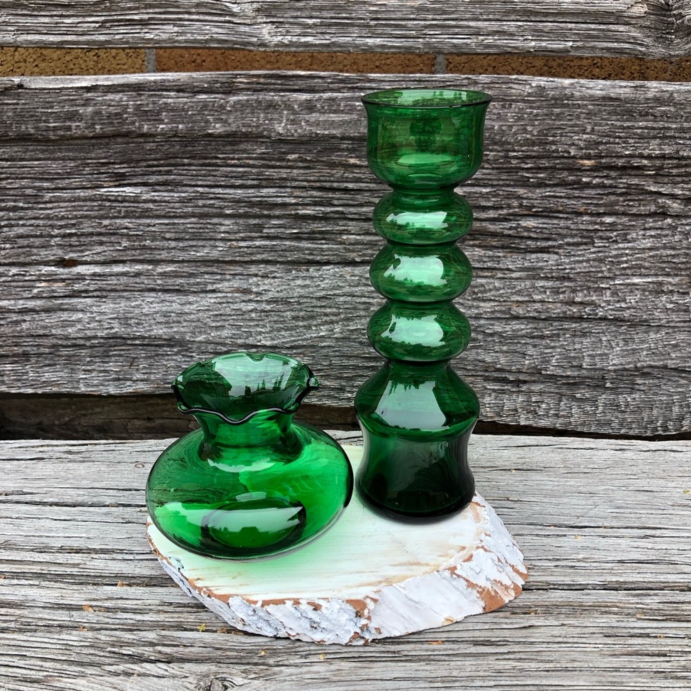 Vintage Emerald green glass vase set of 2 Unique modern farmhouse Vtg Glassware💚